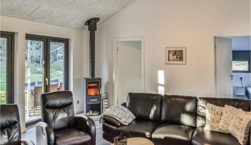 Four-Bedroom Holiday Home