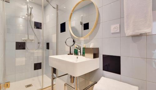 Single Room with Shower