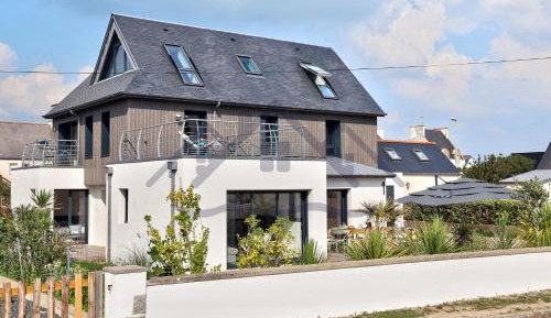 Six-Bedroom House