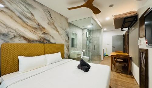 Studio Apartment