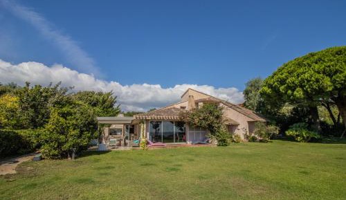Villa with Sea View