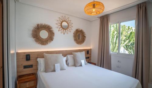 Apartament Pool View (2 adults + 2 children)