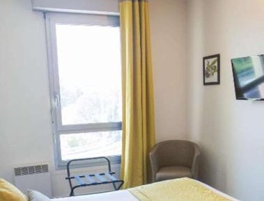 Family Room with One Double Bed and Two Single Beds - Connecting Room/Non-Smoking
