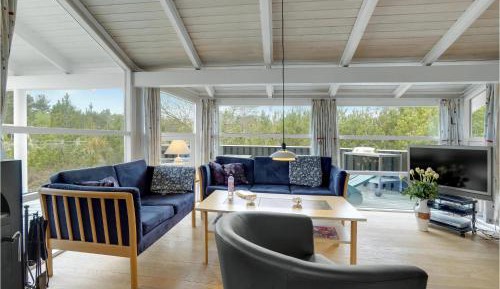 Four-Bedroom Holiday Home