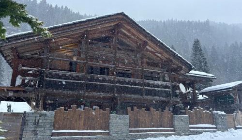 Five-Bedroom Chalet