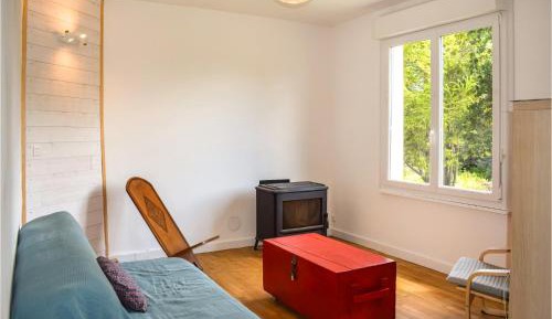 Two-Bedroom Holiday Home