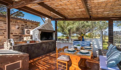 Villa with Sea View