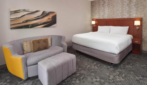 King Room with Sofa Bed