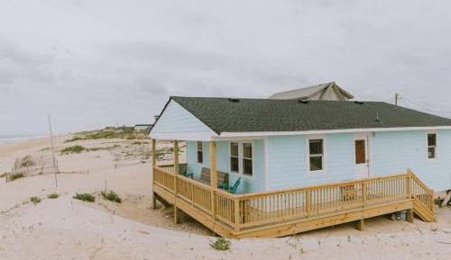 Three-Bedroom Holiday Home 