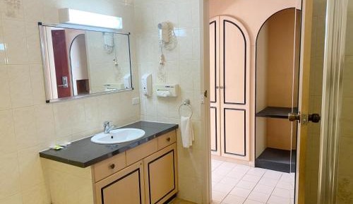 Large Twin Room