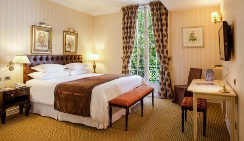 Superior King Suite