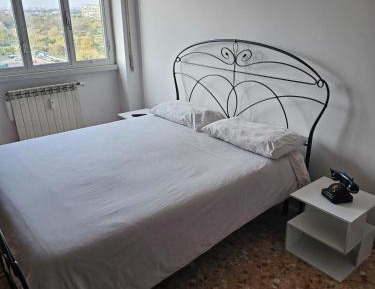 One-Bedroom Standard Apartment