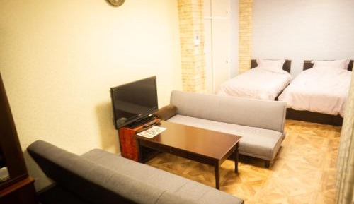 Economy Triple Room