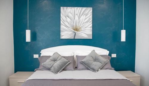 Two-Bedroom Deluxe Apartment