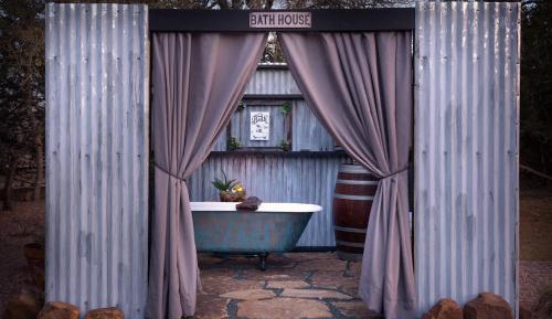 Bungalow