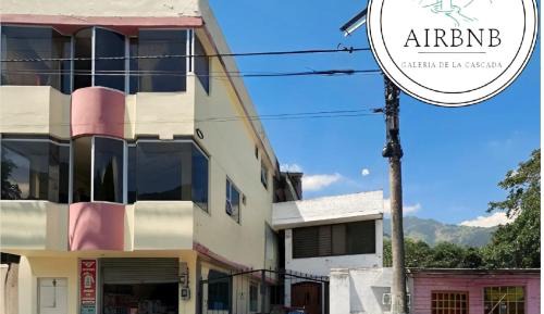 Apartment with Mountain View