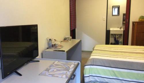 Single Room with Private Bathroom