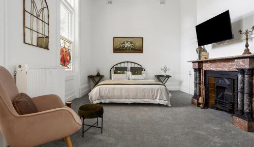 King Room