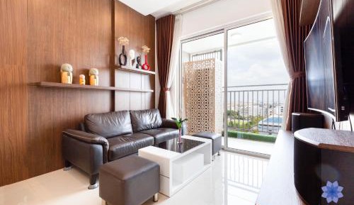 Apartment with View and Balcony