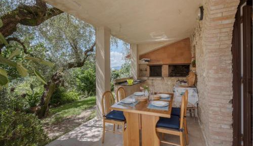 One-Bedroom Holiday Home