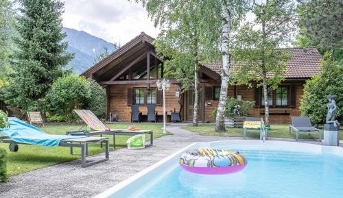 Three-Bedroom Holiday Home 