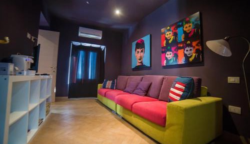 Deluxe Family Room