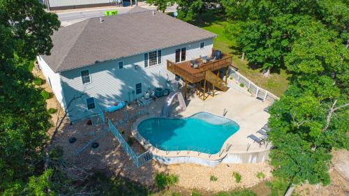 Six-Bedroom House