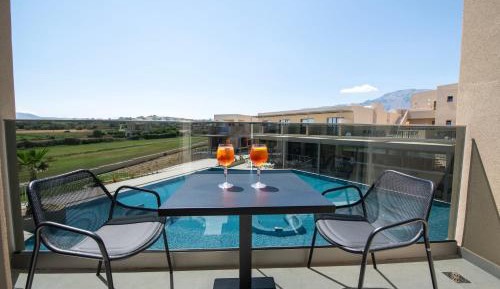 Horizon Maisonette Pool View