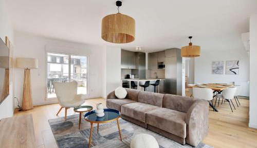 Three-Bedroom Apartment with View