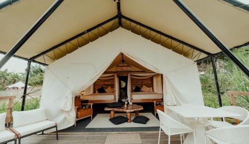 Safari Tent