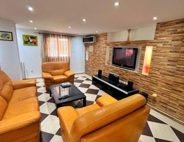 Two-Bedroom Deluxe Apartment with Balcony