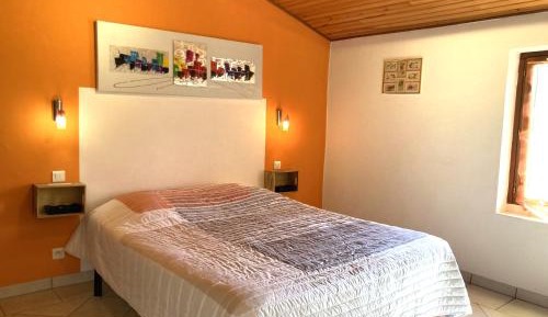 Comfort Triple Room with Shower