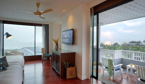 Suite with Sea View (2 Adults)