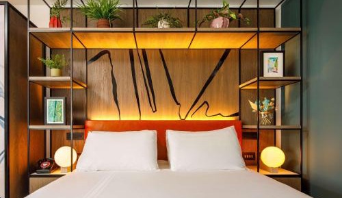 Standard Twin Room