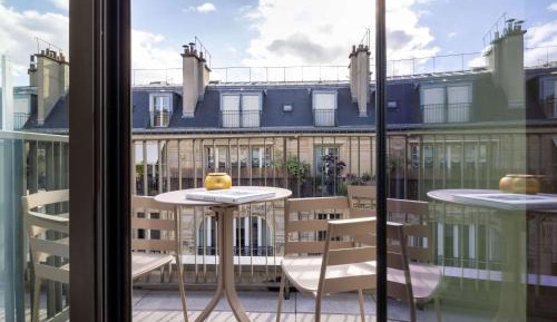 Deluxe Double Room with Balcony