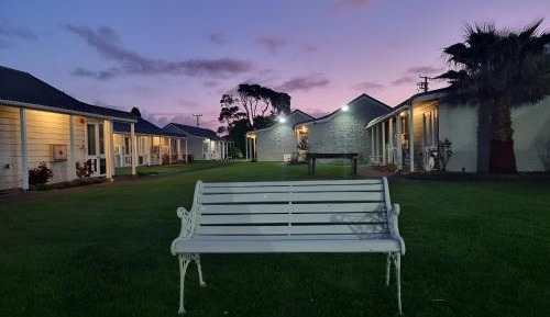 Studio with Garden View