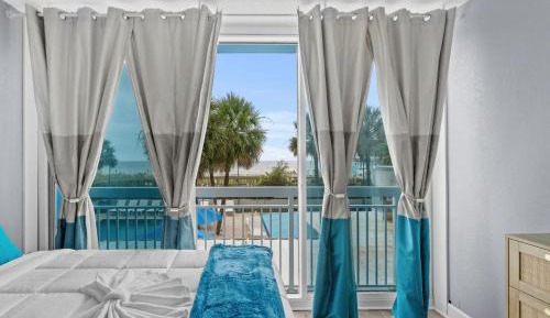 Two-Bedroom Apartment - Oceanfront 
