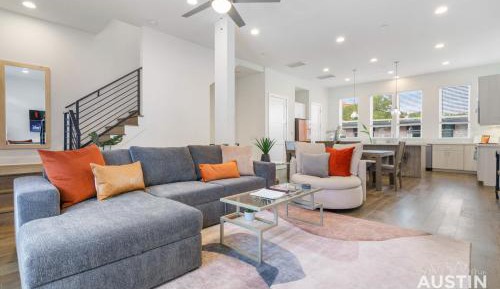 Three-Bedroom Townhouse