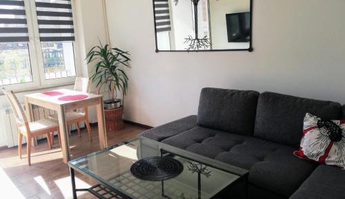 Two-Bedroom Deluxe Apartment with Balcony