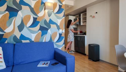 One-Bedroom Apartment with Balcony