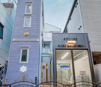 Three-Bedroom Apartment - 3rd Floor