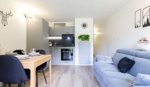 Apartment (4 Adults)