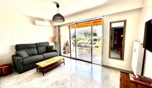 Studio with Terrace