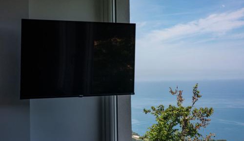 Deluxe Suite with Sea View