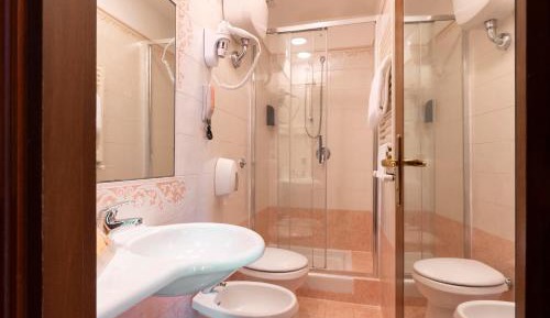 Double Room with Private External Bathroom
