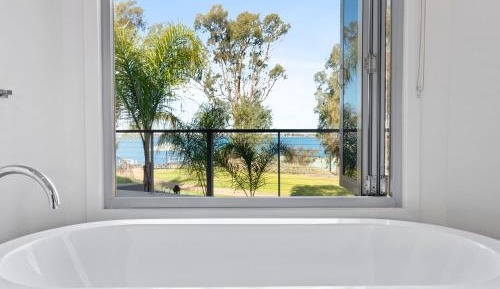 Three-Bedroom Townhouse