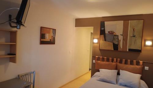 Classic Double Room