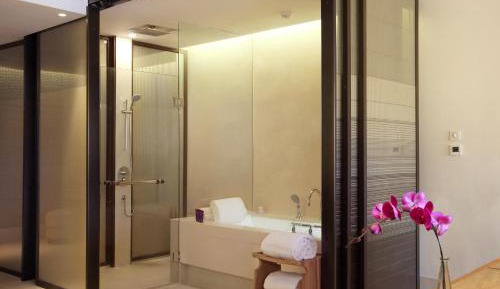 Sawangan Junior Suite with Free Daily Resort Activity