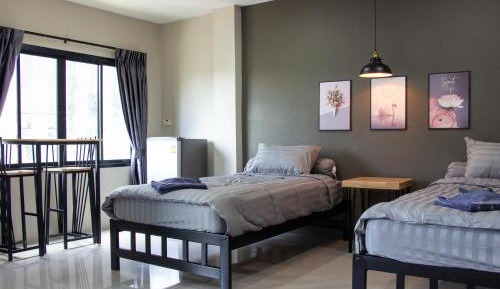 Premier Deluxe Twin Room