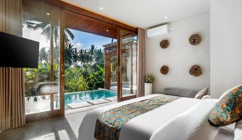Villa with Private Pool